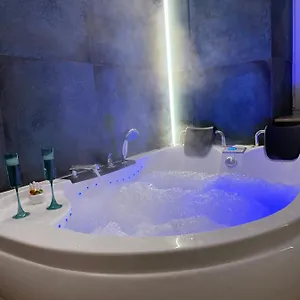 Jacuzzi & Bike Apartment, Cracovia